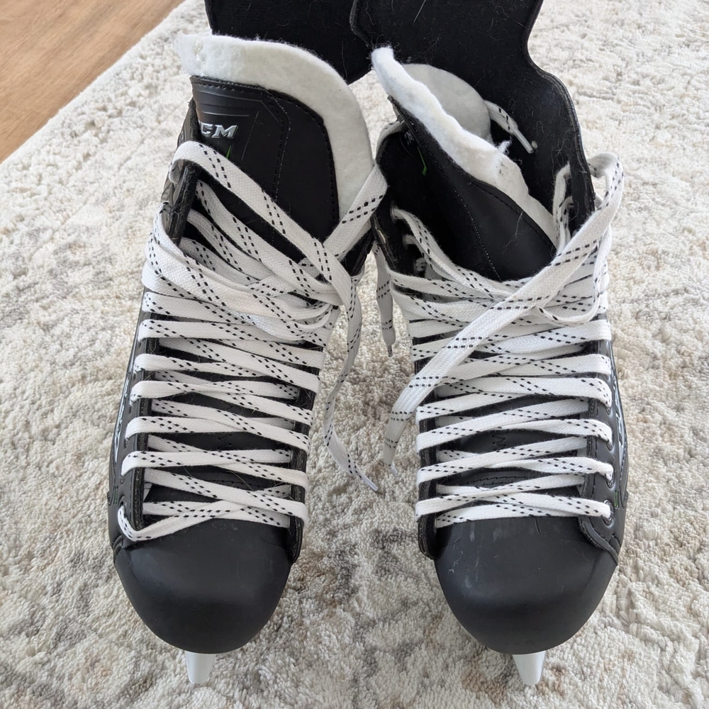 CCM Agility Rib XT Senior Skates - Picture 3 of 5